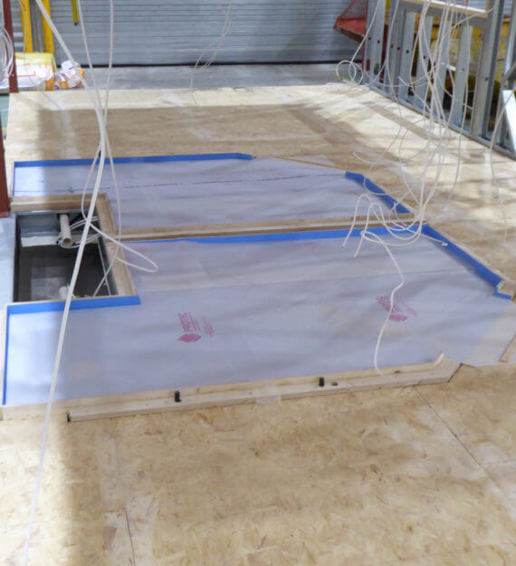 Modular floor before walls